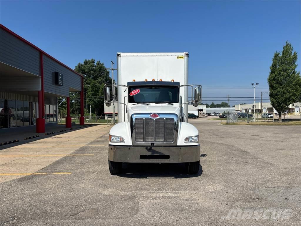 Peterbilt 337 Autocamioane