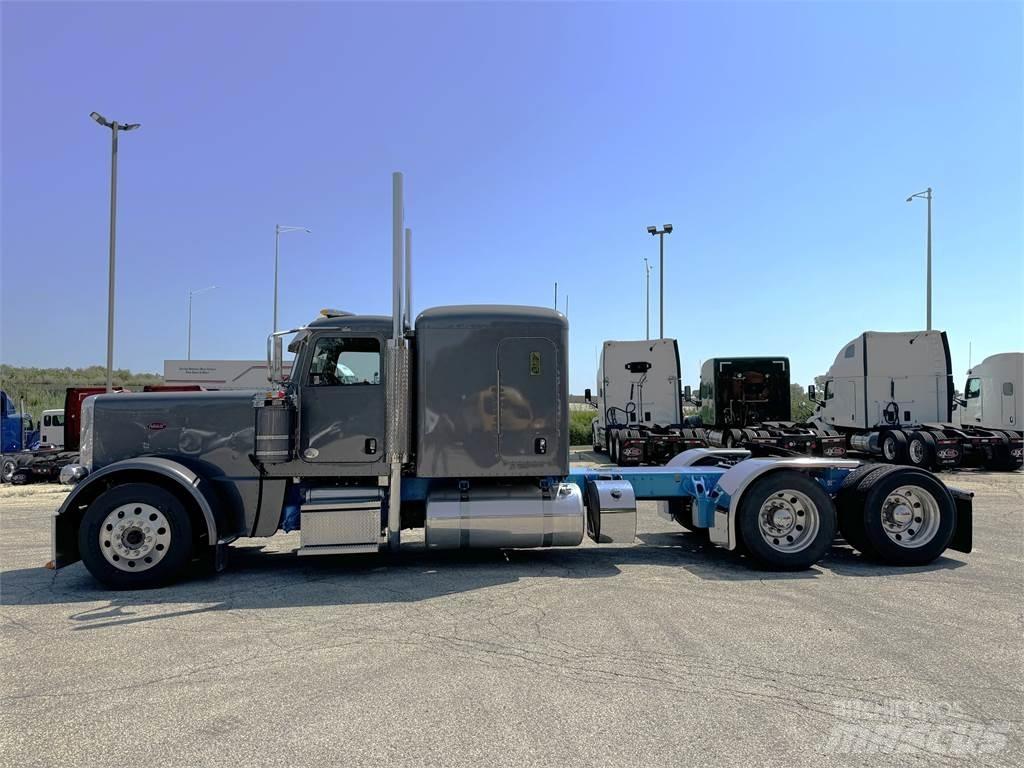 Peterbilt 389 Autotractoare