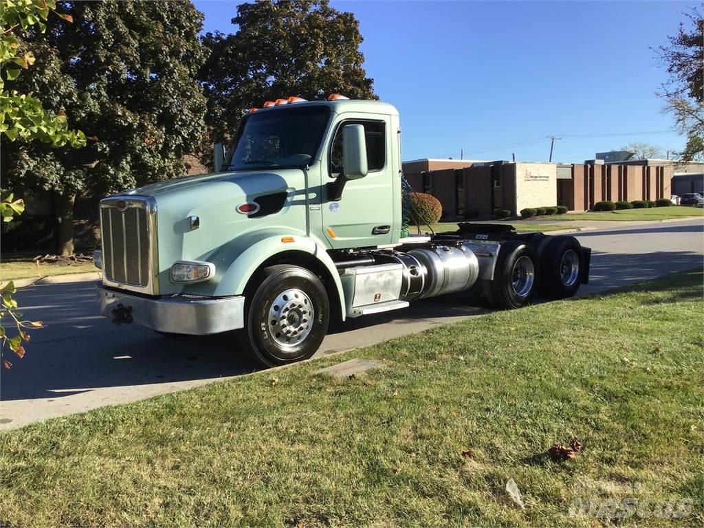 Peterbilt 567 Autotractoare