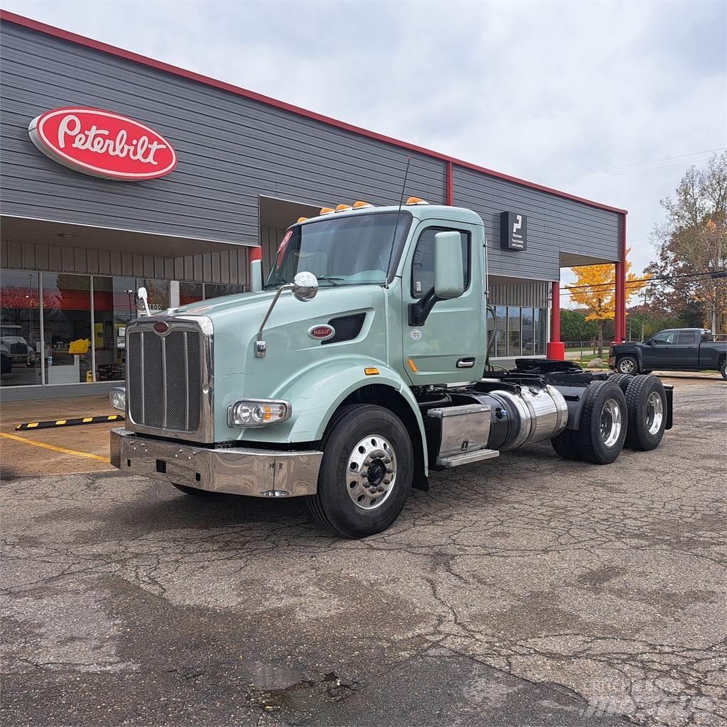 Peterbilt 567 Autotractoare
