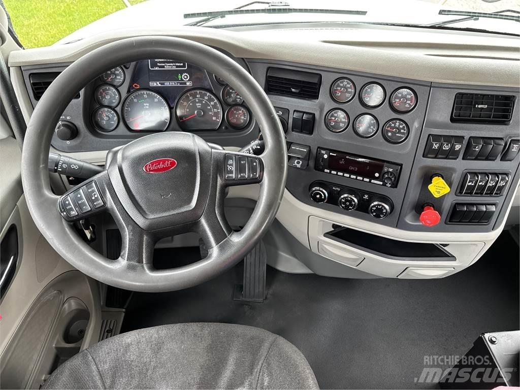 Peterbilt 567 Autotractoare