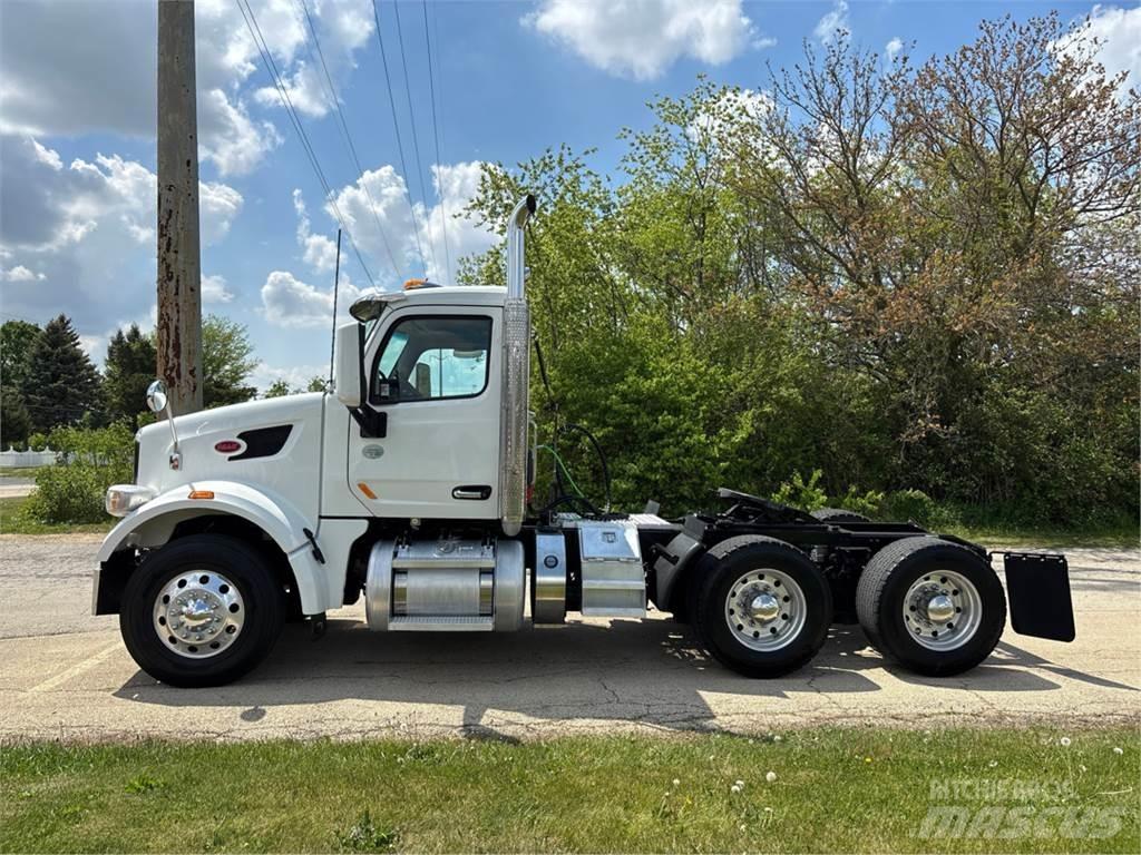 Peterbilt 567 Autotractoare