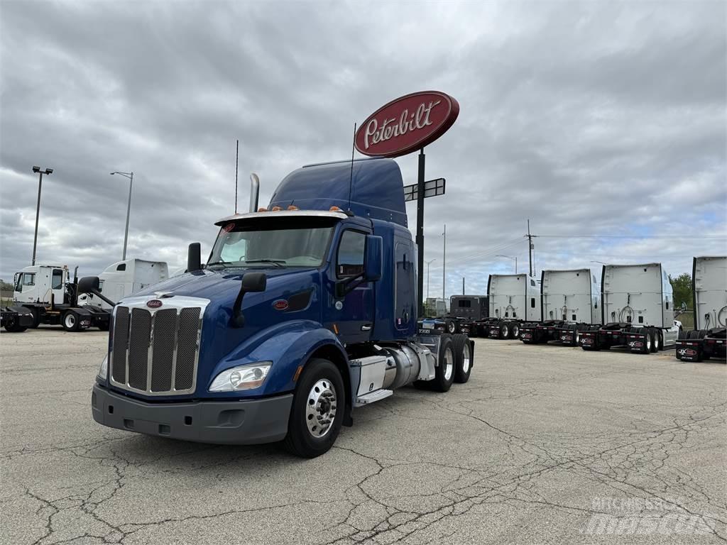 Peterbilt 579 Autotractoare