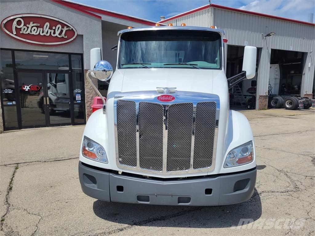 Peterbilt 579 Autotractoare