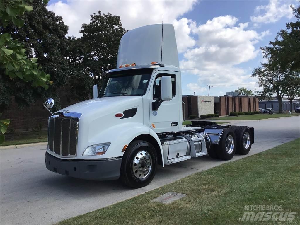 Peterbilt 579 Autotractoare