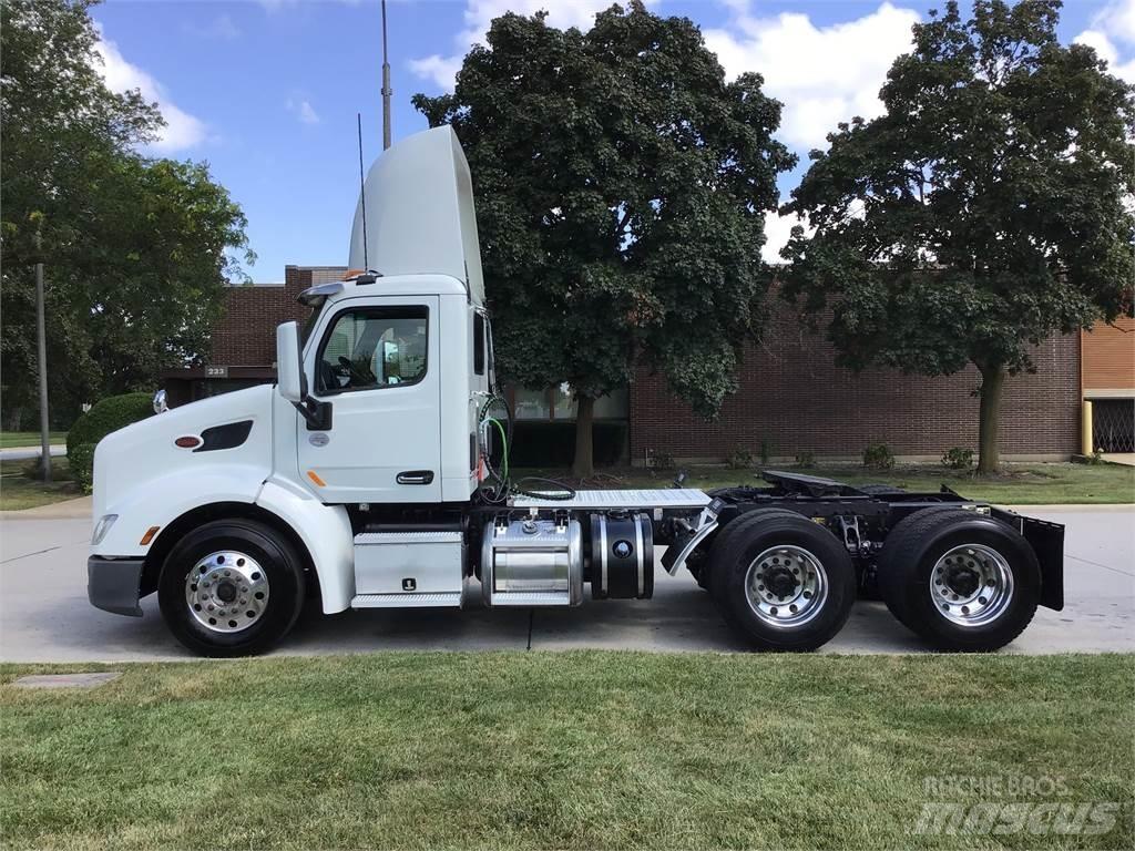 Peterbilt 579 Autotractoare