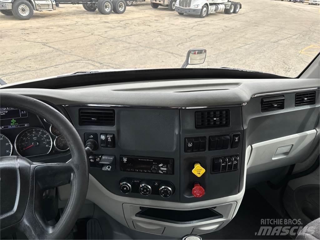 Peterbilt 579 Autotractoare
