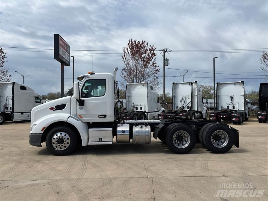 Peterbilt 579 Autotractoare