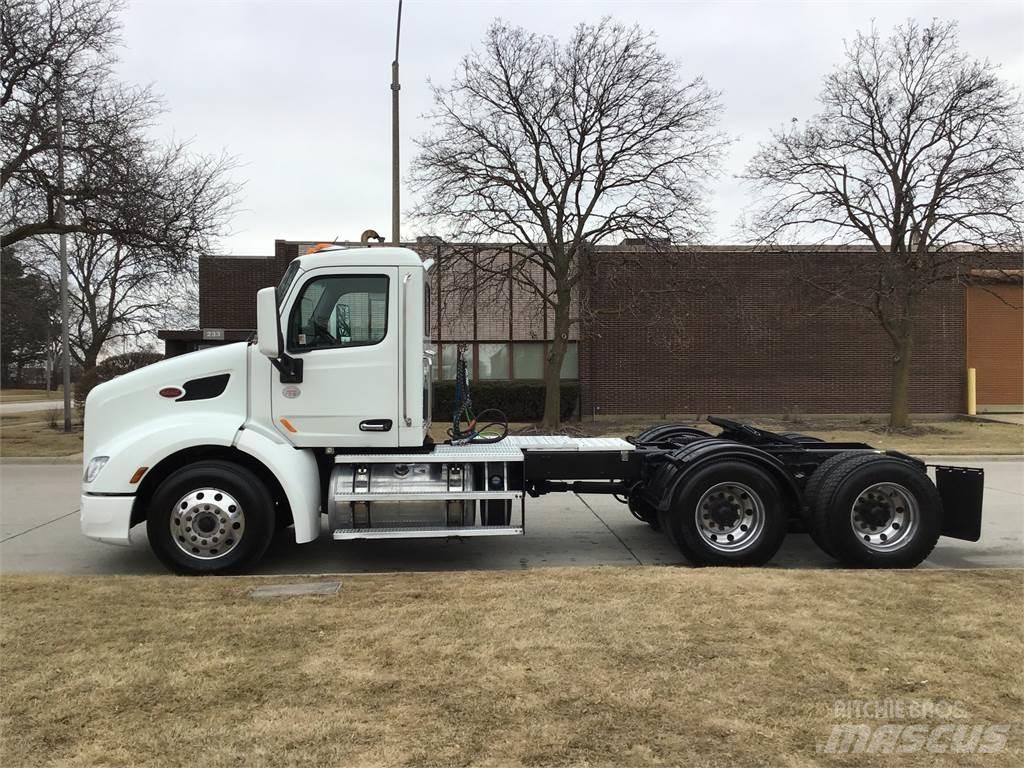 Peterbilt 579 Autotractoare