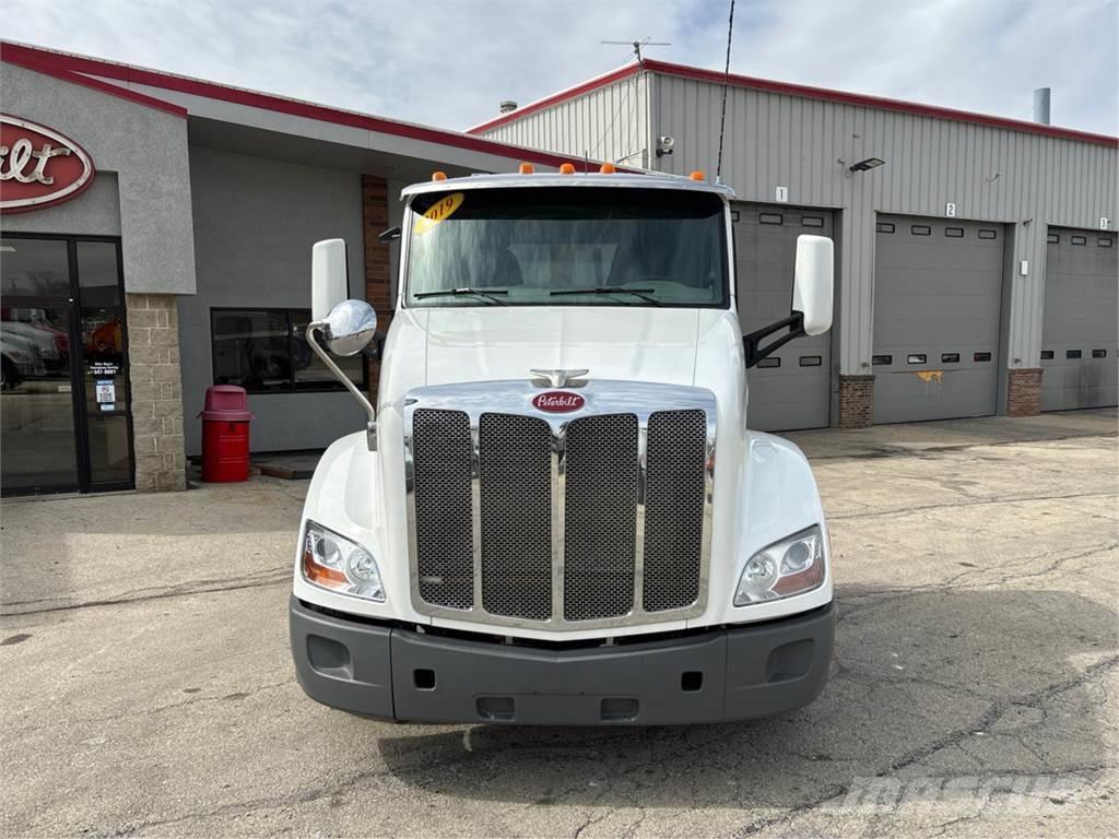 Peterbilt 579 Autotractoare