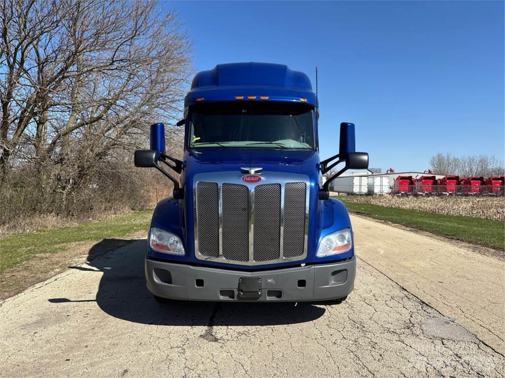 Peterbilt 579 Autotractoare