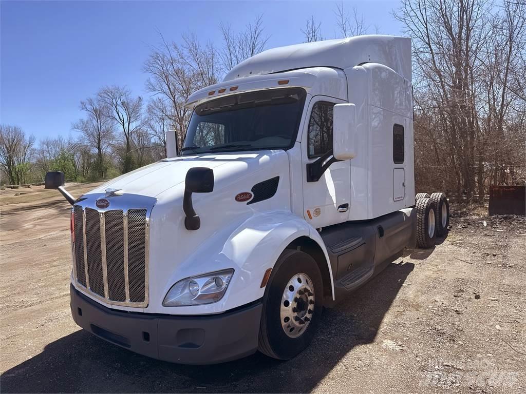 Peterbilt 579 Autotractoare