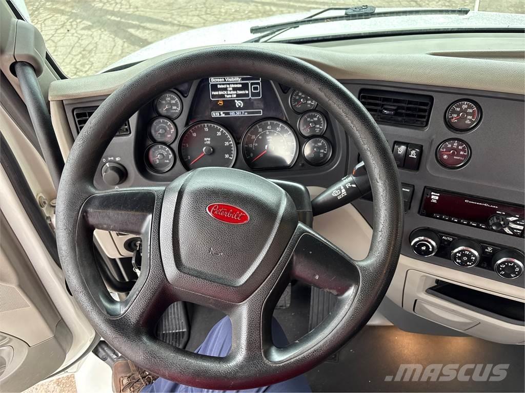 Peterbilt 579 Autotractoare