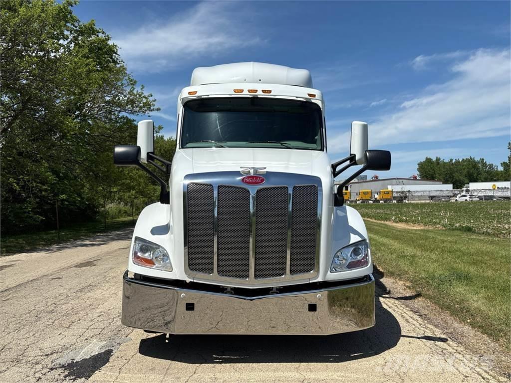 Peterbilt 579 Autotractoare