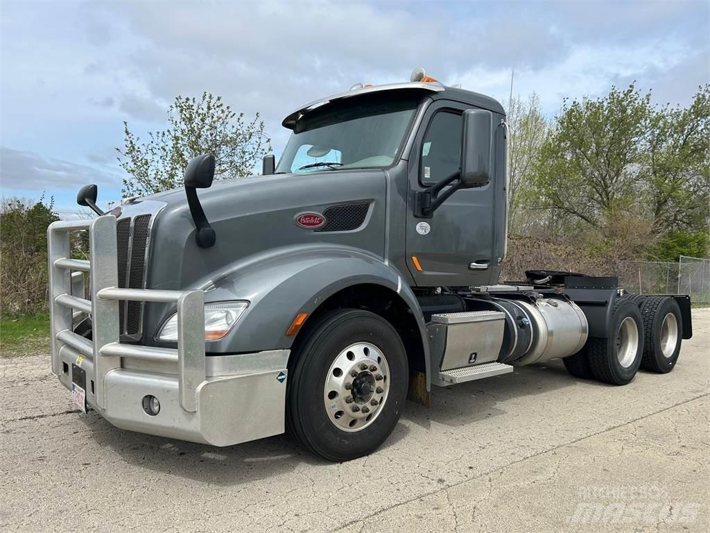 Peterbilt 579 Autotractoare