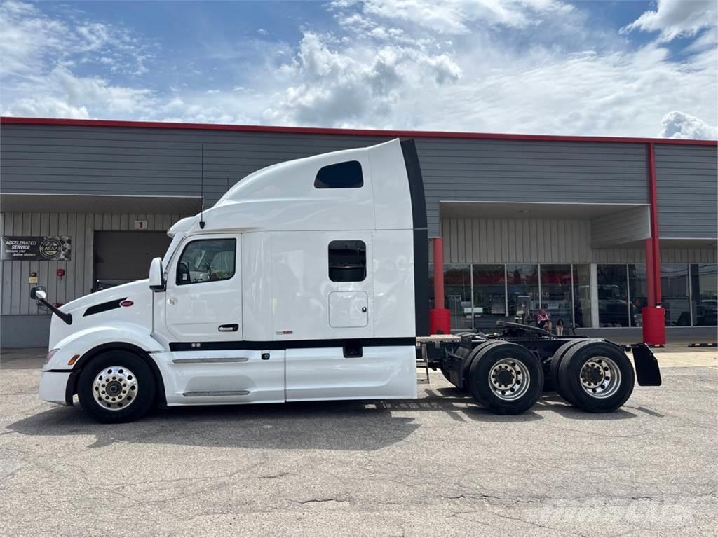 Peterbilt 579 Autotractoare