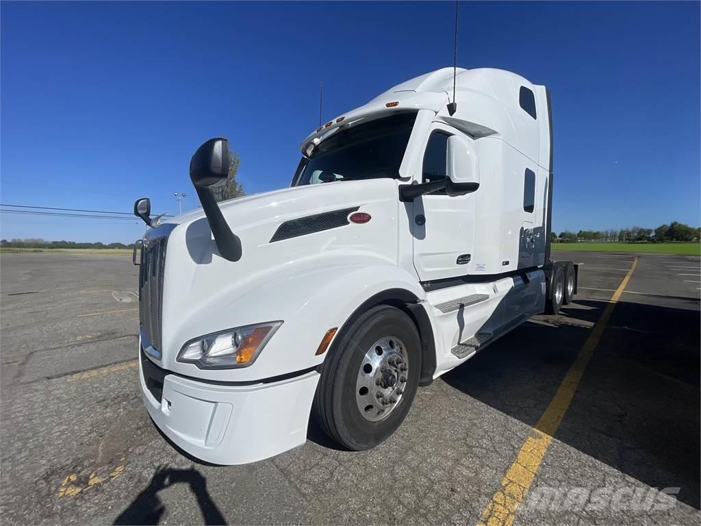 Peterbilt 579 Autotractoare