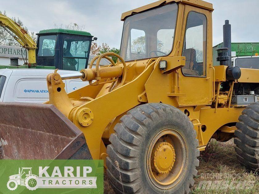 Hanomag 944 Incarcator pe pneuri