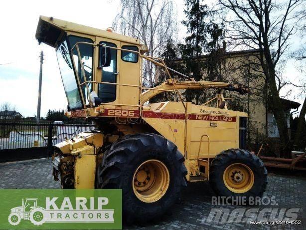 New Holland  Tractoare