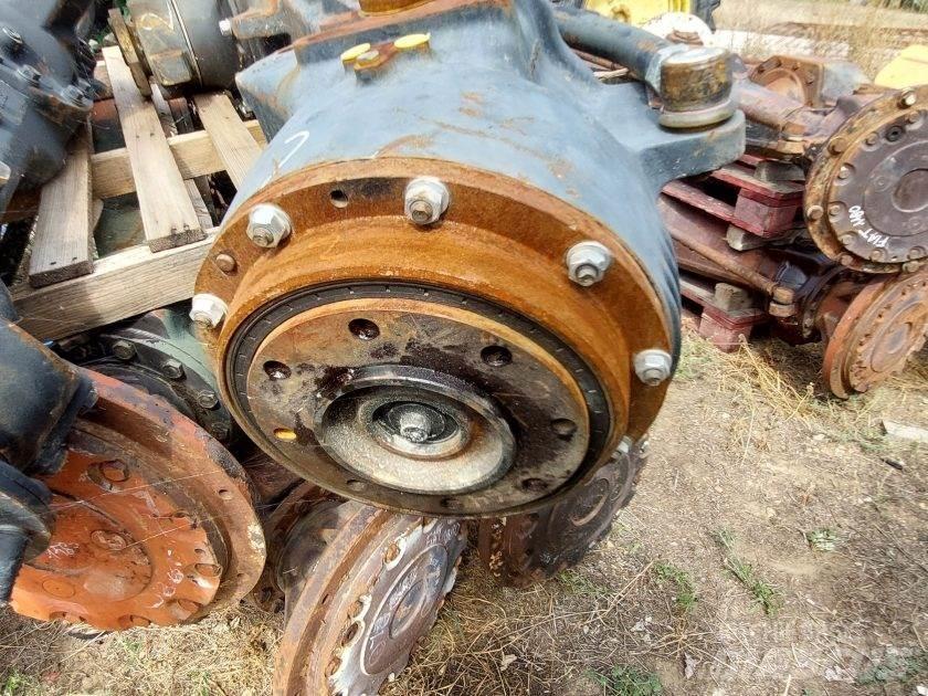Same  Utilaje întreţinere terenuri - Altele