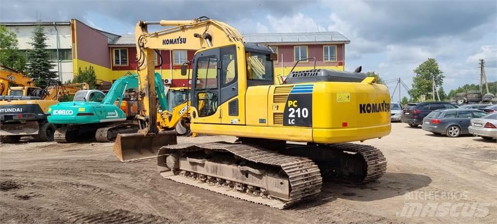 Komatsu PC210LC Excavatoare pe șenile
