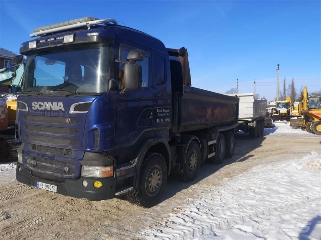 Scania R560 8x4 Camion cu incarcator
