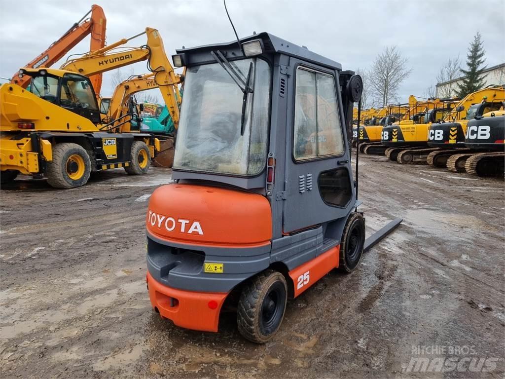 Toyota FD25 Stivuitor diesel