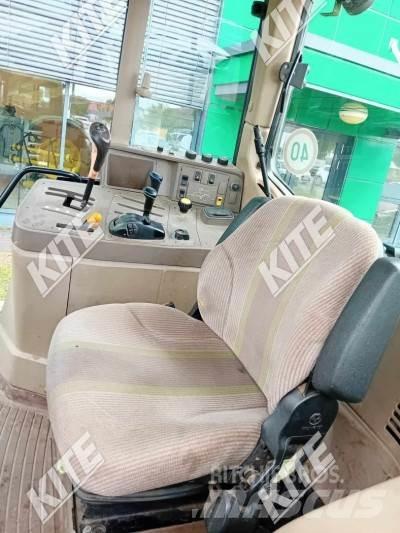John Deere 6330 Tractoare