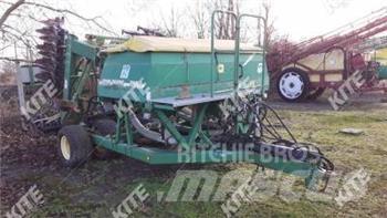 John Deere 740A Perforatoare