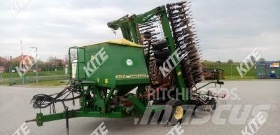 John Deere 740A Perforatoare