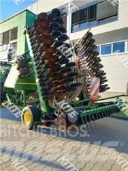 John Deere 740A Perforatoare