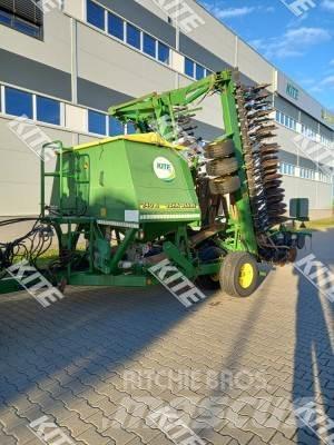 John Deere 740A Perforatoare
