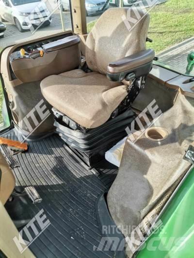 John Deere 8230 Tractoare
