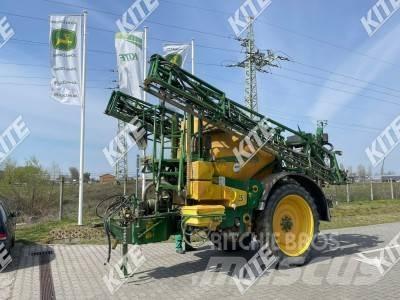 John Deere 832/18i Tractoare agricole sprayers