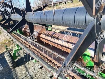 John Deere 9560 WTS 2WD Combine de secerat