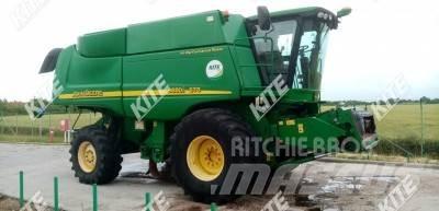 John Deere 9880i STS Combine de secerat