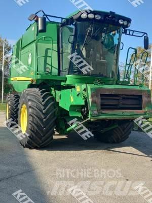 John Deere C670 2WD Combine de secerat