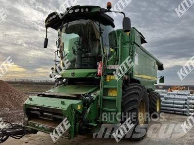 John Deere T660 Combine de secerat