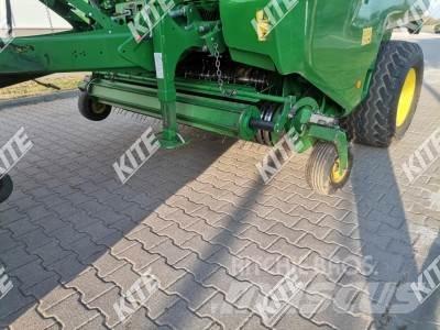 John Deere V451 R Masina de balotat cilindric
