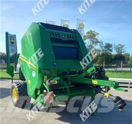 John Deere V451M Masina de balotat cilindric