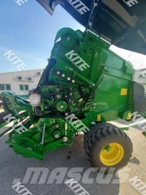 John Deere V451M Masina de balotat cilindric
