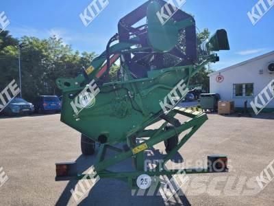 John Deere W540 2WD Combine de secerat