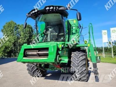 John Deere W540 2WD Combine de secerat