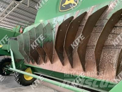 John Deere W650 Combine de secerat