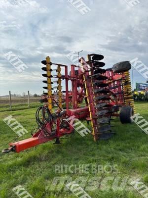 Väderstad TopDown 600 Cultivatoare