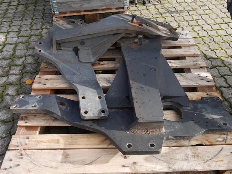  - - - Q65 Beslag Încarcatoare frontale