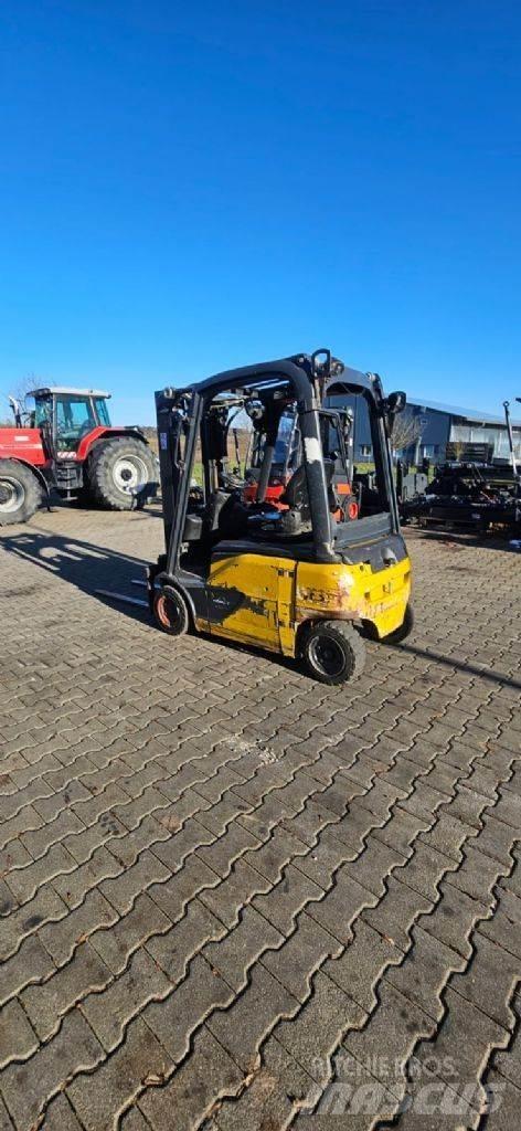 Linde E 16 P-02 Stivuitor electric