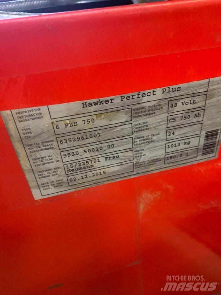 Linde E 18 L-02 Stivuitor electric