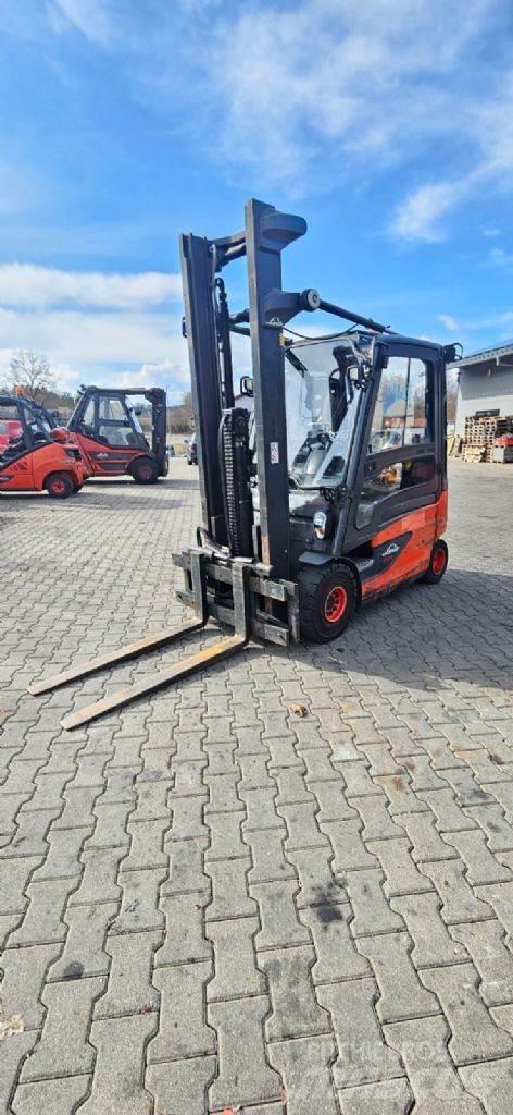 Linde E 25 L-01 Stivuitor electric