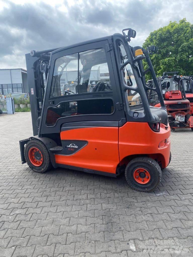 Linde E 50 HL-01 Stivuitor electric